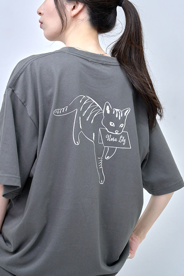 【Nora Lily】Cat with Letter T-Shirt(UNISEX)-slategrey-224320009-19L