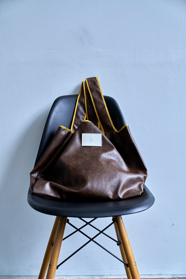 【Nora Lily】Smooth Fake Leather Combi Bag-Brown x Mustard-225593003-42F