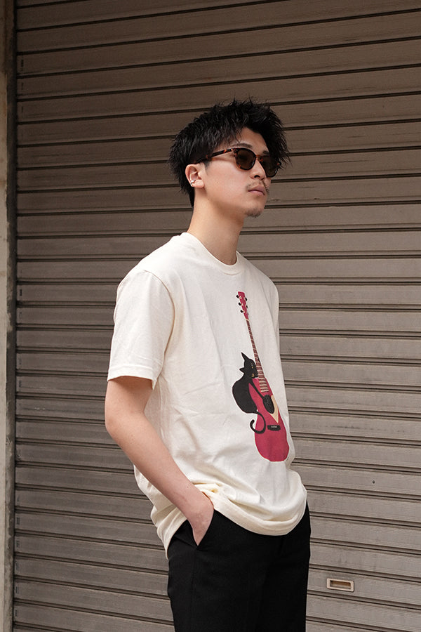 【INTERPLAY x TAKERU】Acoustic Meow Tee Shirt(UNISEX)-CREAM- 624120008-04