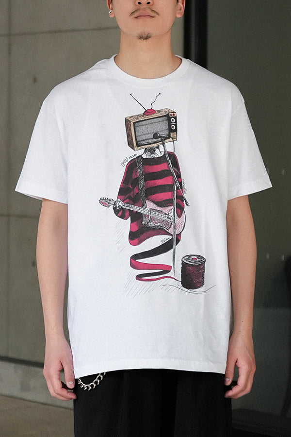 【INTERPLAY x TAKERU】Crazy TV man Tee Shirt(UNISEX)-WHITE- 624120009-01