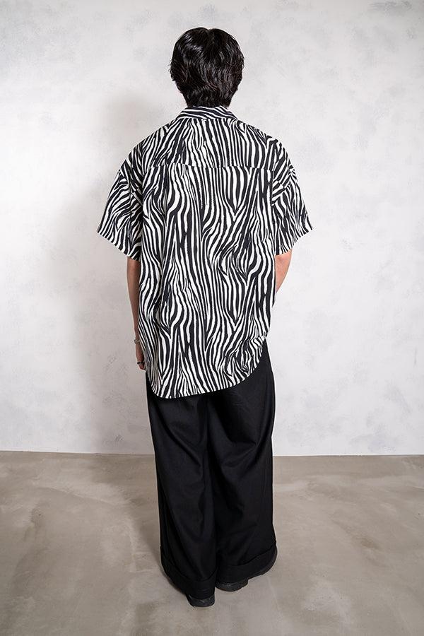 【INTERPLAY】 Open Collar S/S Over Size Shirt【2】-Zebra MONO-＜UNISEX＞ 623380025-16