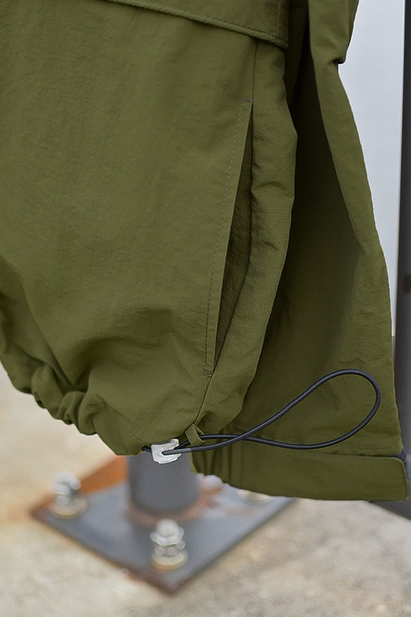 【INTERPLAY x たいが】 Nylon Drawstring Blouson(UNISEX)-OLIVE- 623542010-29