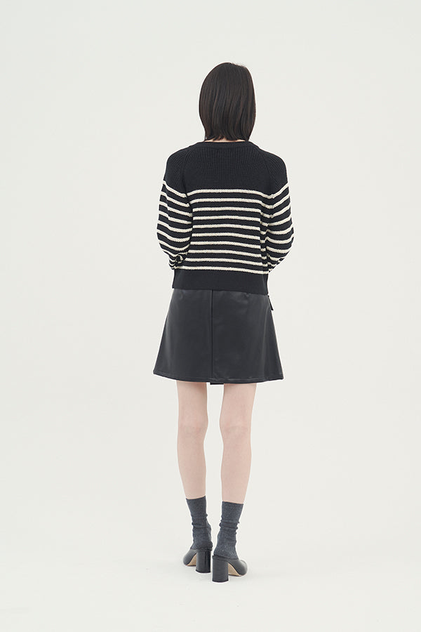 【NoraLily】Buttoned Collar Panel Border Sweater -BLK x IVO Border-